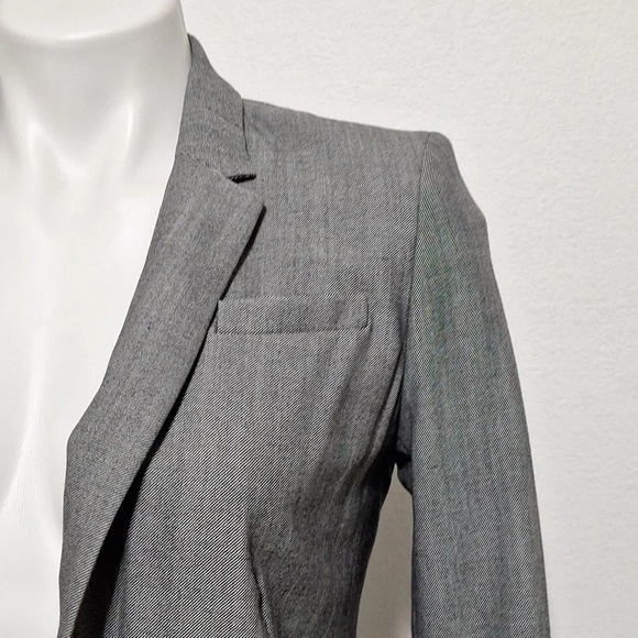 Banana Republic Quiet Luxury NWOT Gray Preppy Careerwear Wool Blazer Jacket Sz 2 - Picture 6 of 13